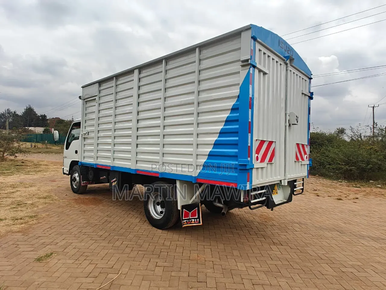 Isuzu NPR Lorry