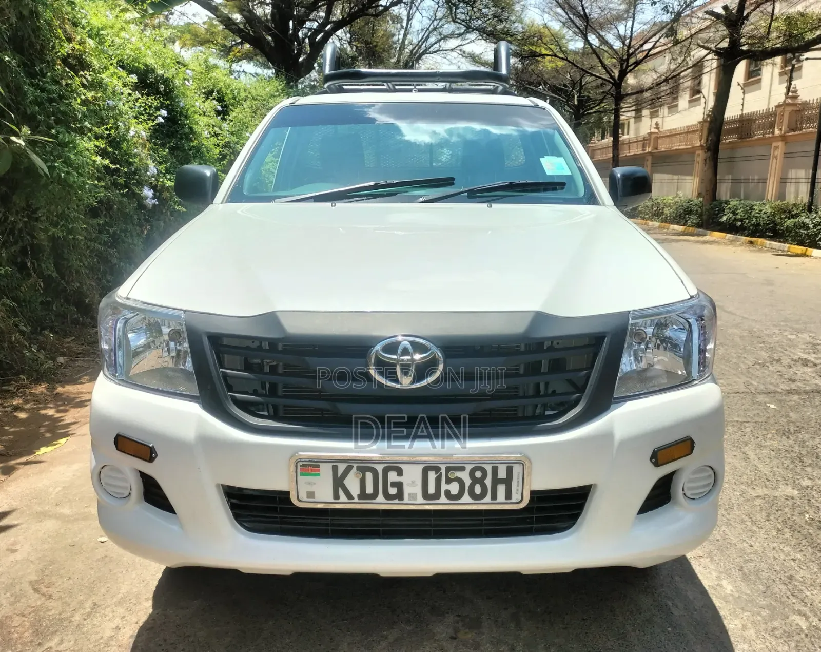 Toyota Hilux 2015 White