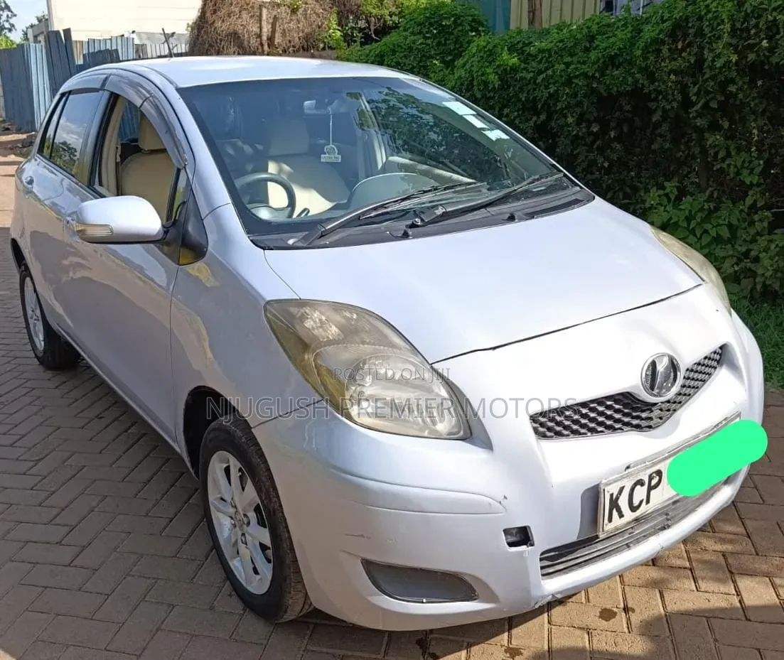 Toyota Vitz 2010 Pink