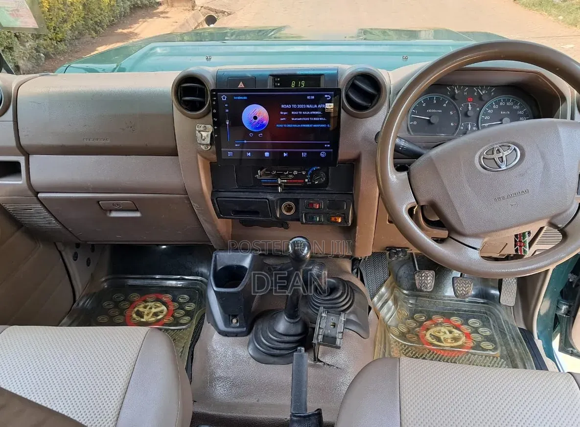 Toyota Land Cruiser 2014 Green