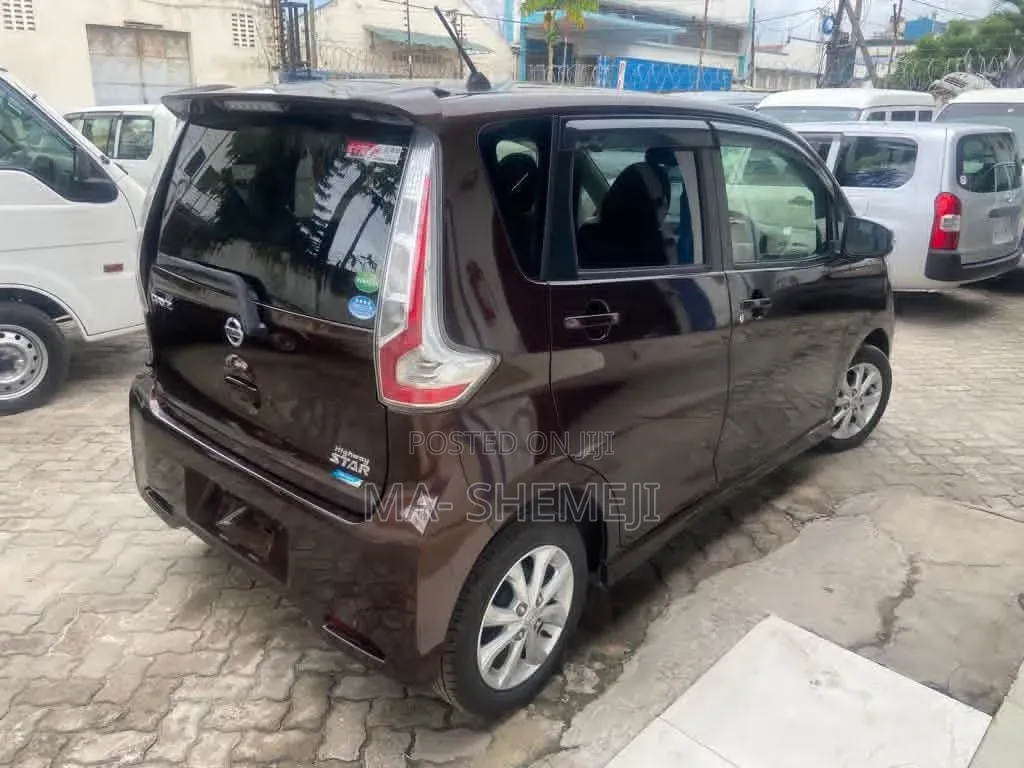 Nissan Dayz 2020 Brown
