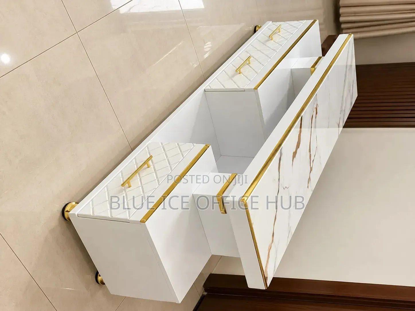 Luxury TV Stand