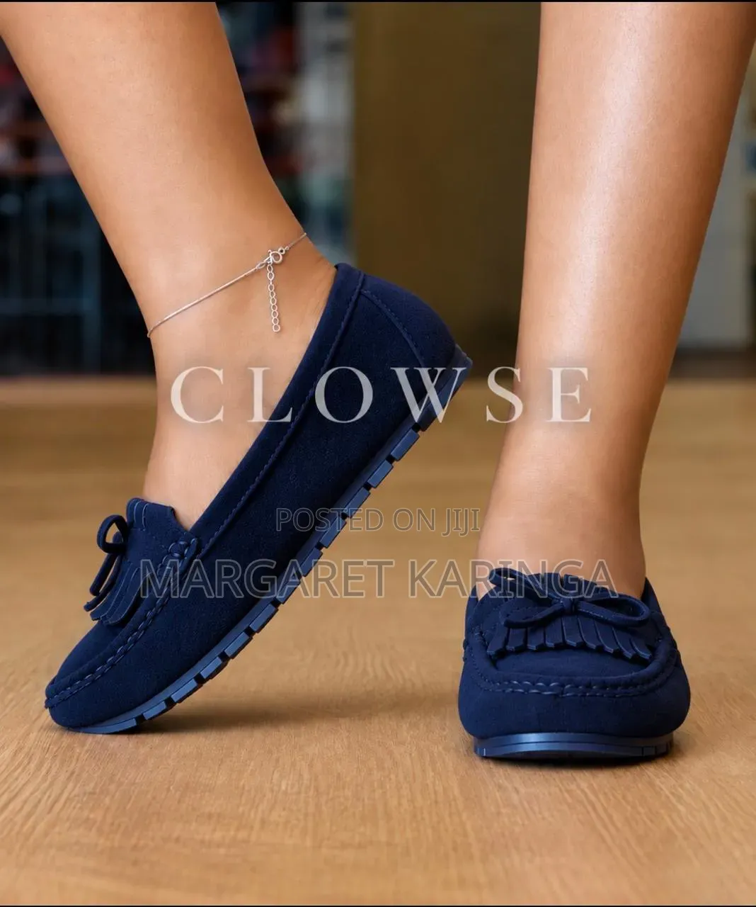 Clowse Velvet Shoes