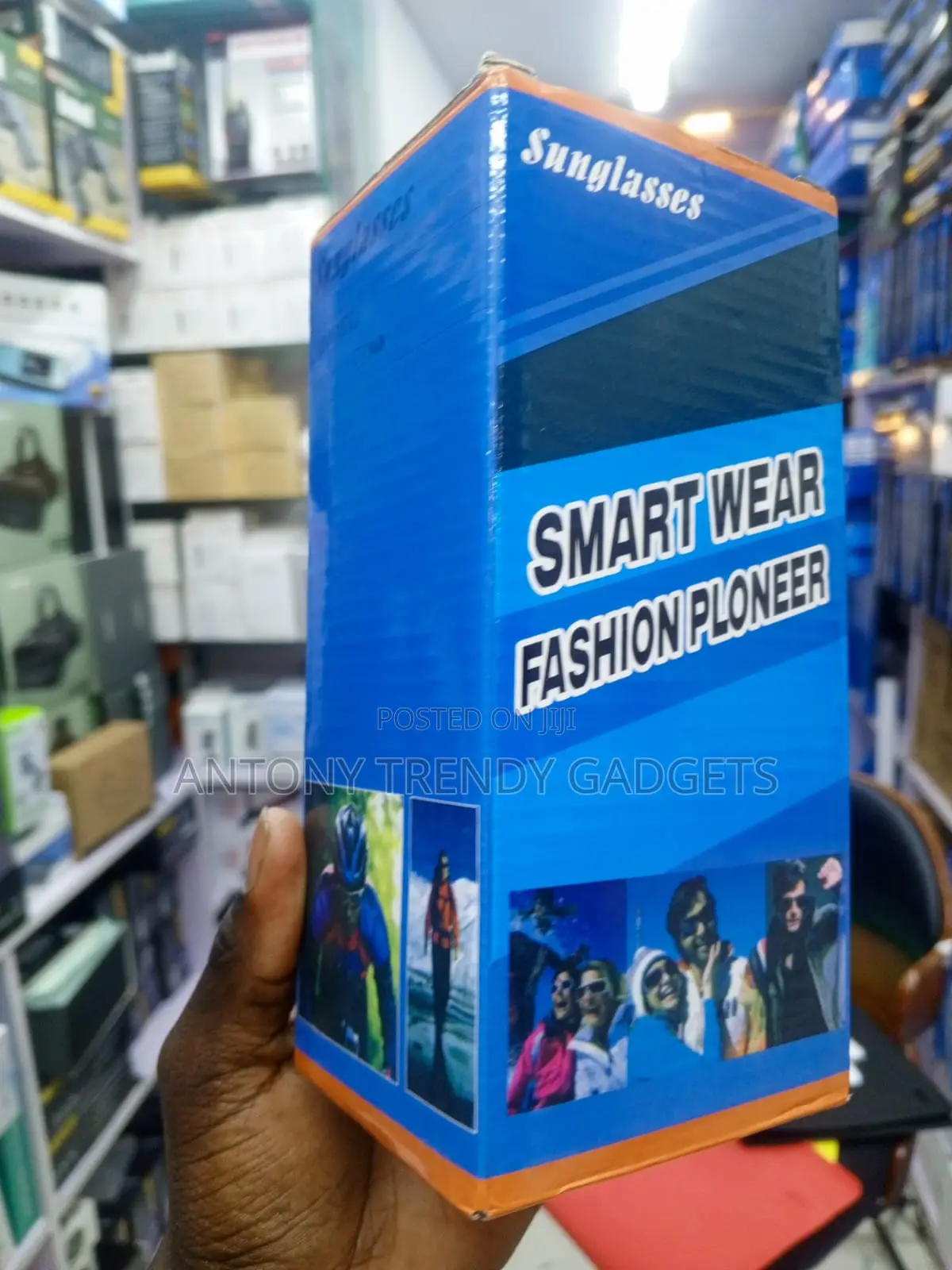 Smart Bluetooth Glasses for Music and Hands-Free Phone Calls