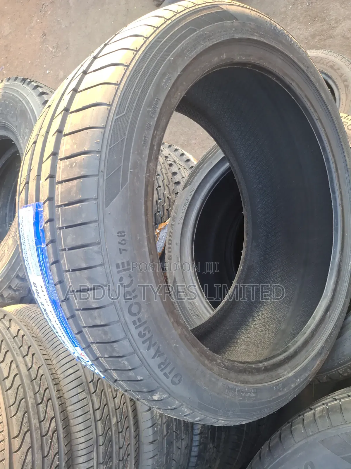 275/40zr19 Goddard Transforce Tire