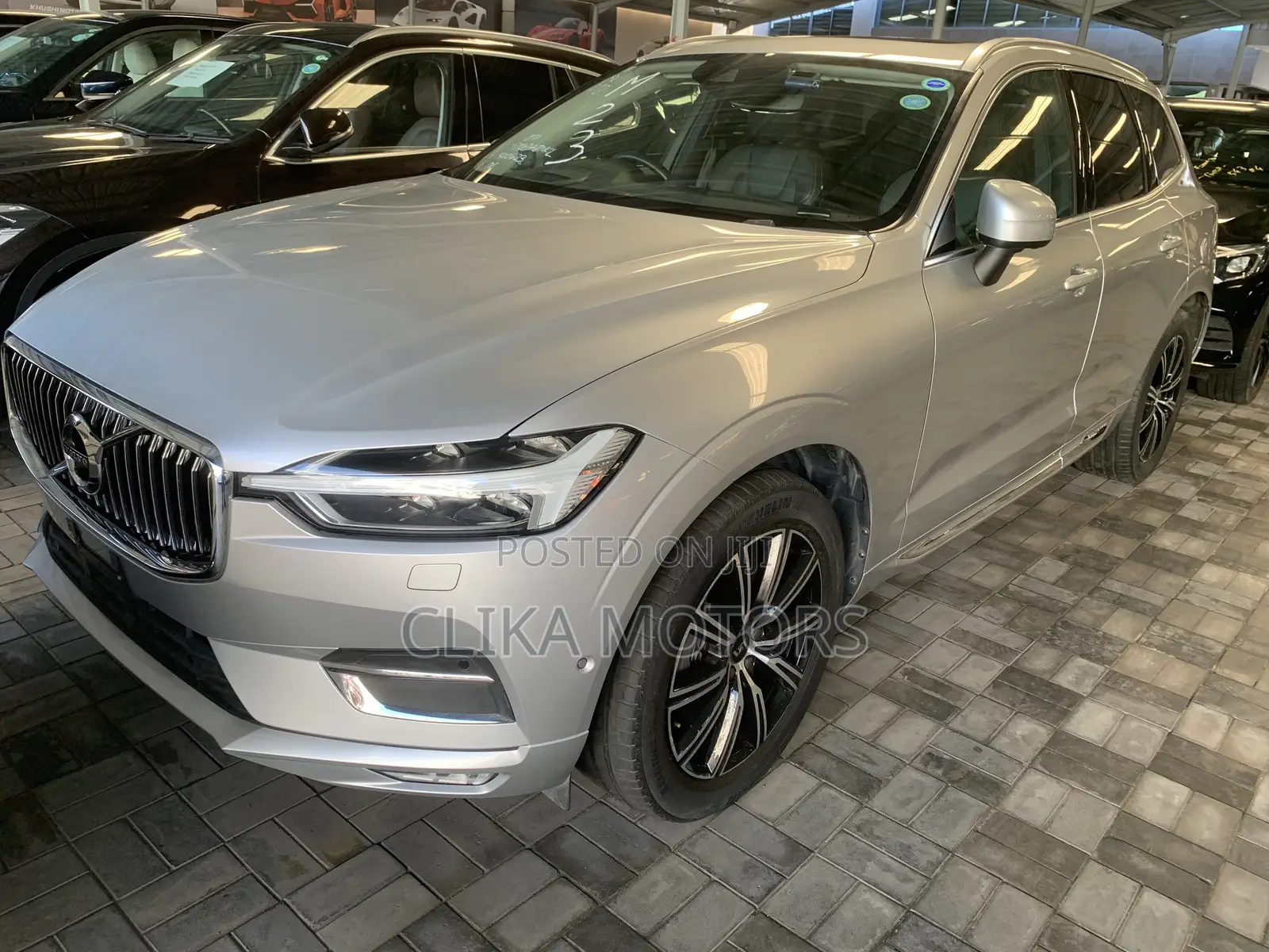 Volvo XC60 2019 Ivory