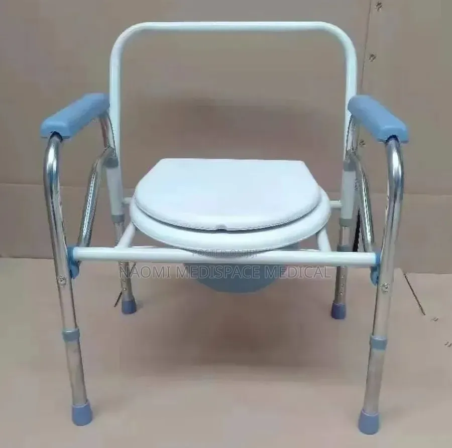 Sturdy, Comfortable and Foldable Commode Chair