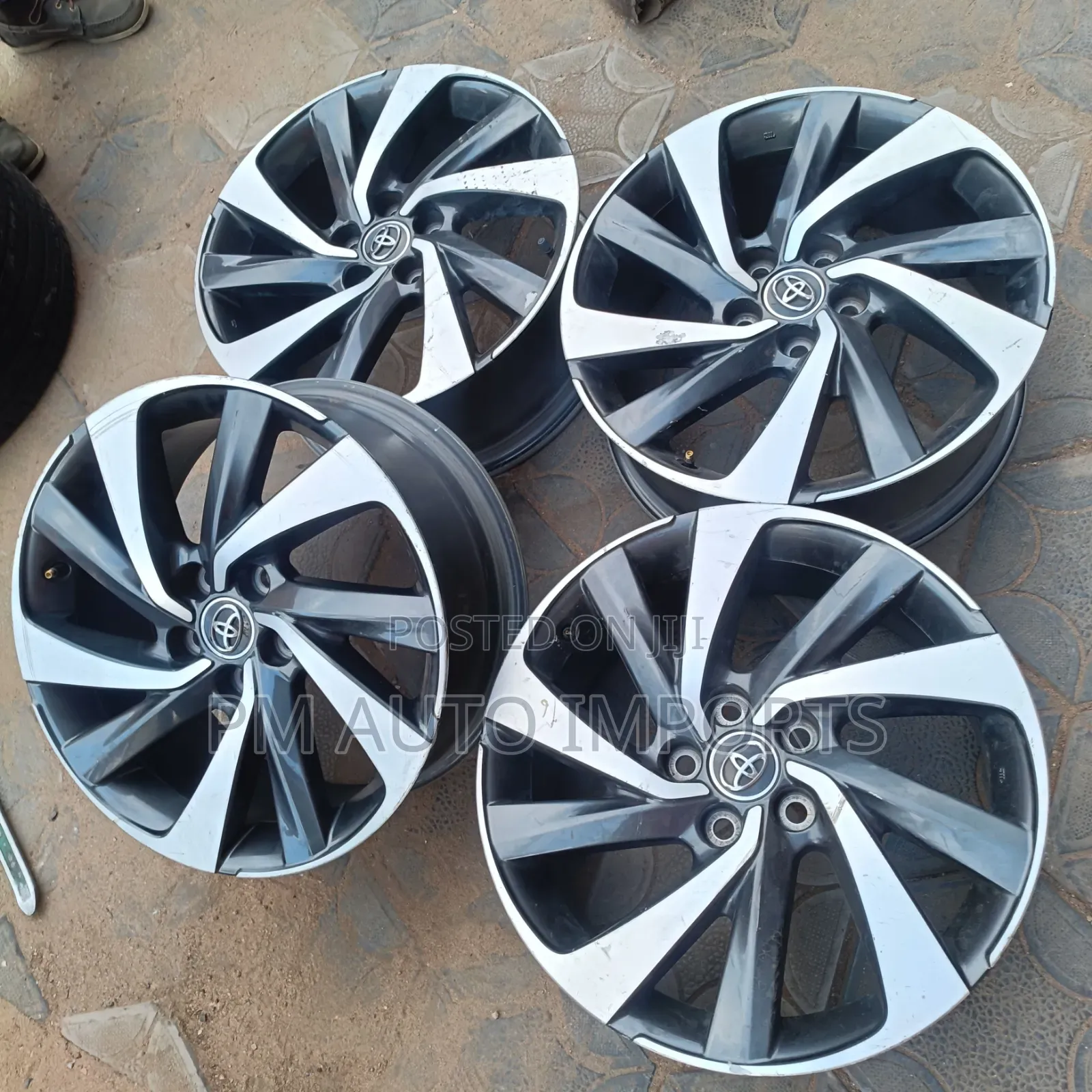 Toyota Harrier Rims Size 18
