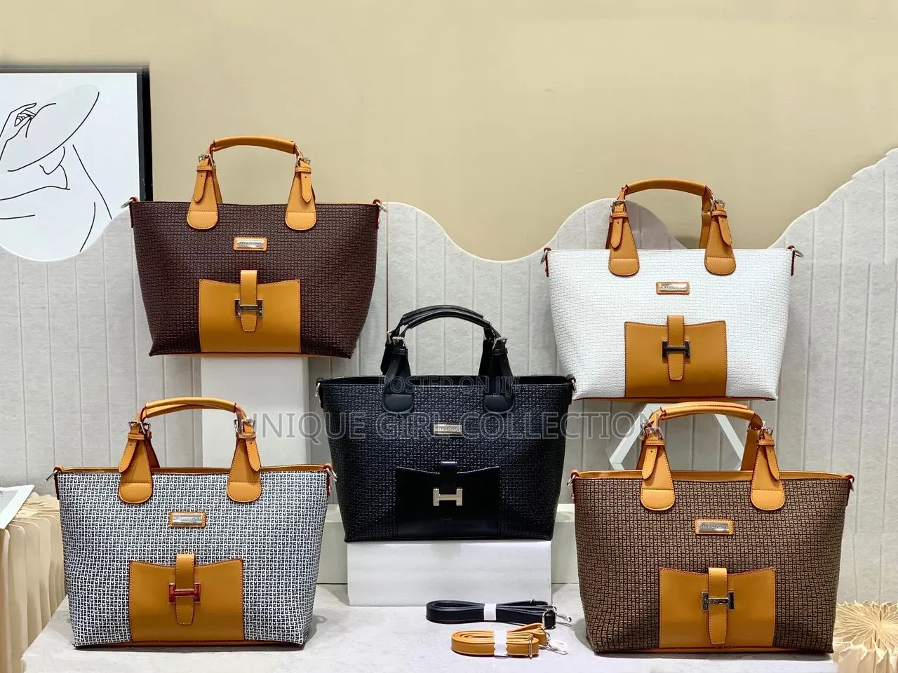 Trendy Women’s Structured Tote Bags – H-Buckle Detail