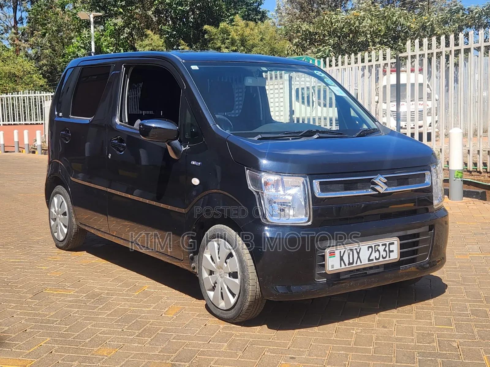 Suzuki Wagon R 660 Petrol FWD 2017 Black