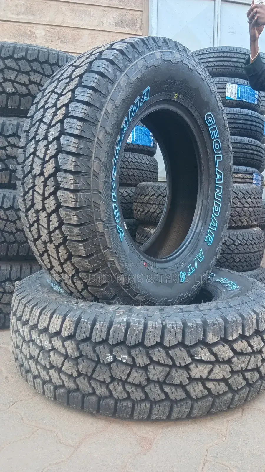 YOKOHAMA 265/65r17