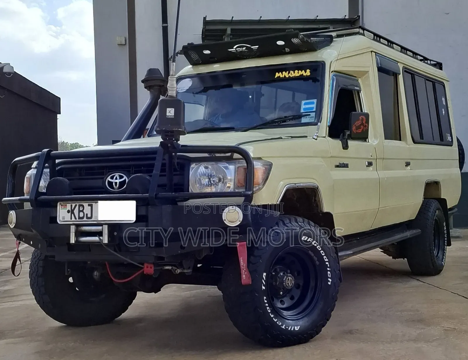 Toyota Land Cruiser 79 Series 2008 Beige