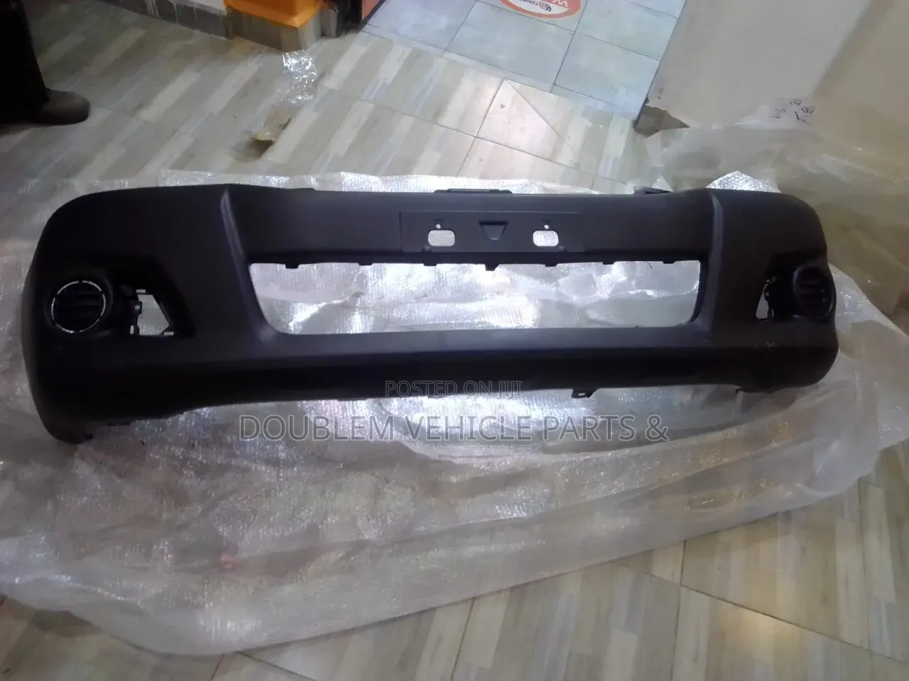 Front Bumper Toyota Hilux Vigo D-4d 2010,2011,2012,2013,2014 Champion