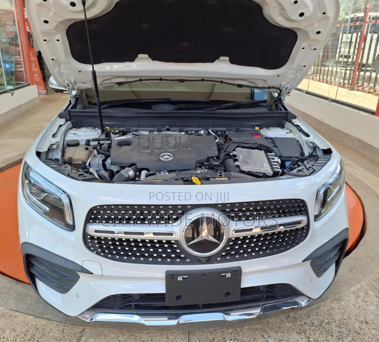 Mercedes-Benz GLB-Class GLB 200 d 4MATIC 2020 White