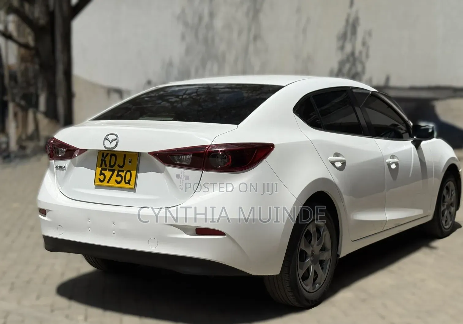 Mazda Axela 2015 White