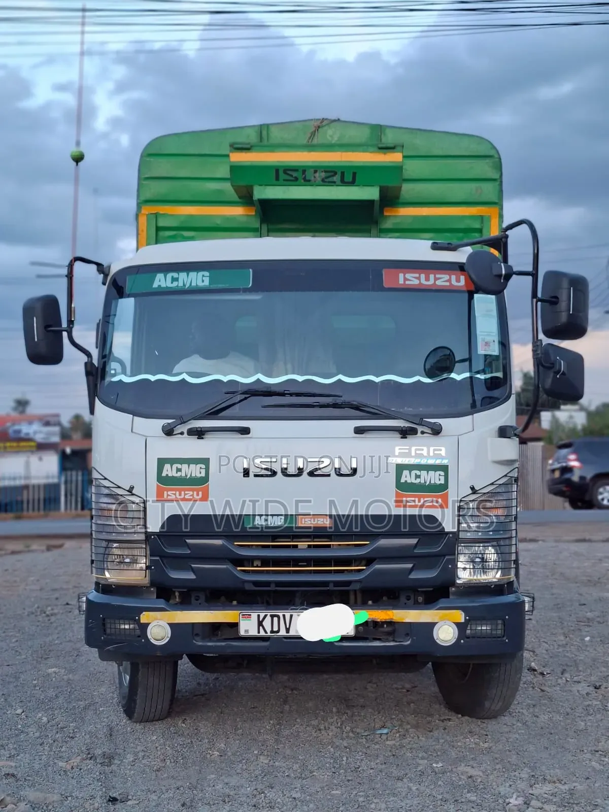 Isuzu FRR 90 2025