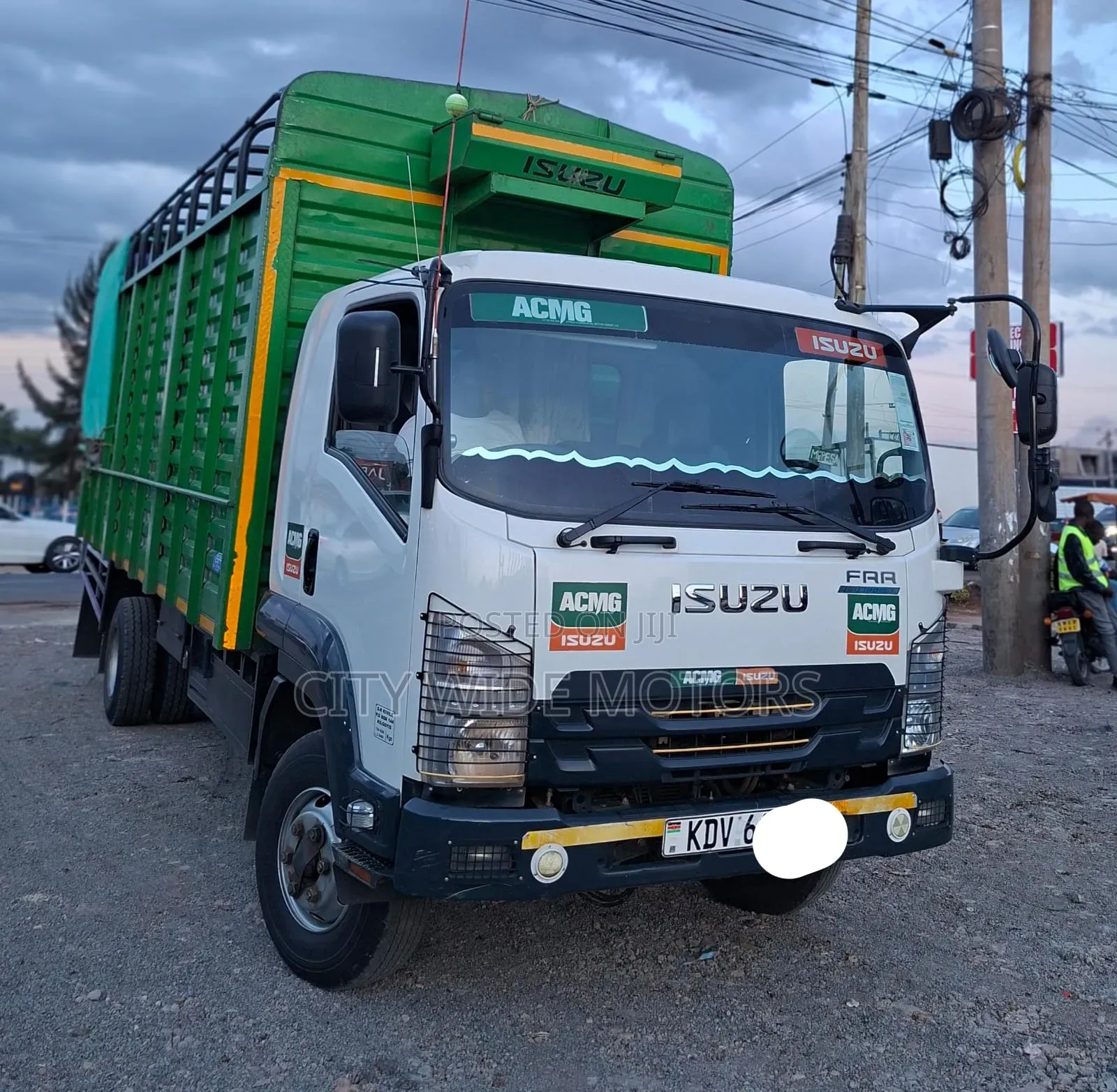 Isuzu FRR 90 2025