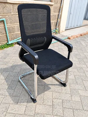 Black Mesh Visitor Chair