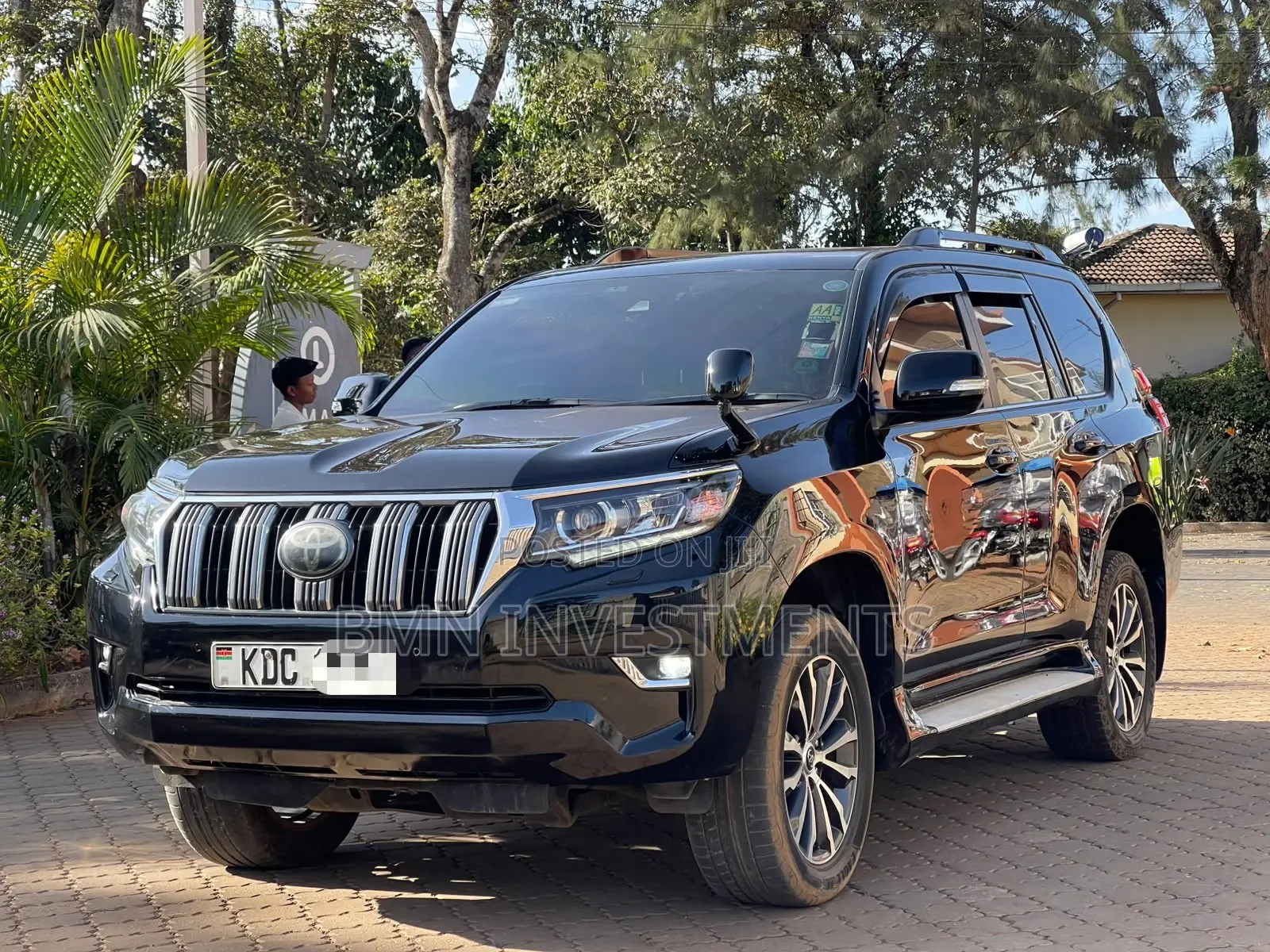 Toyota Land Cruiser Prado 2017 Black