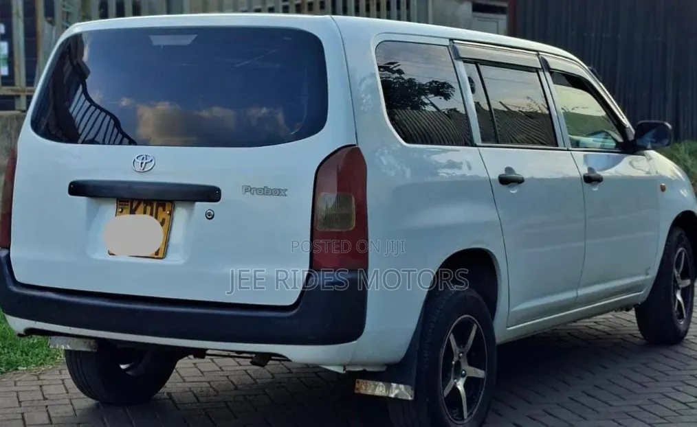 Toyota Probox 2014 Off white