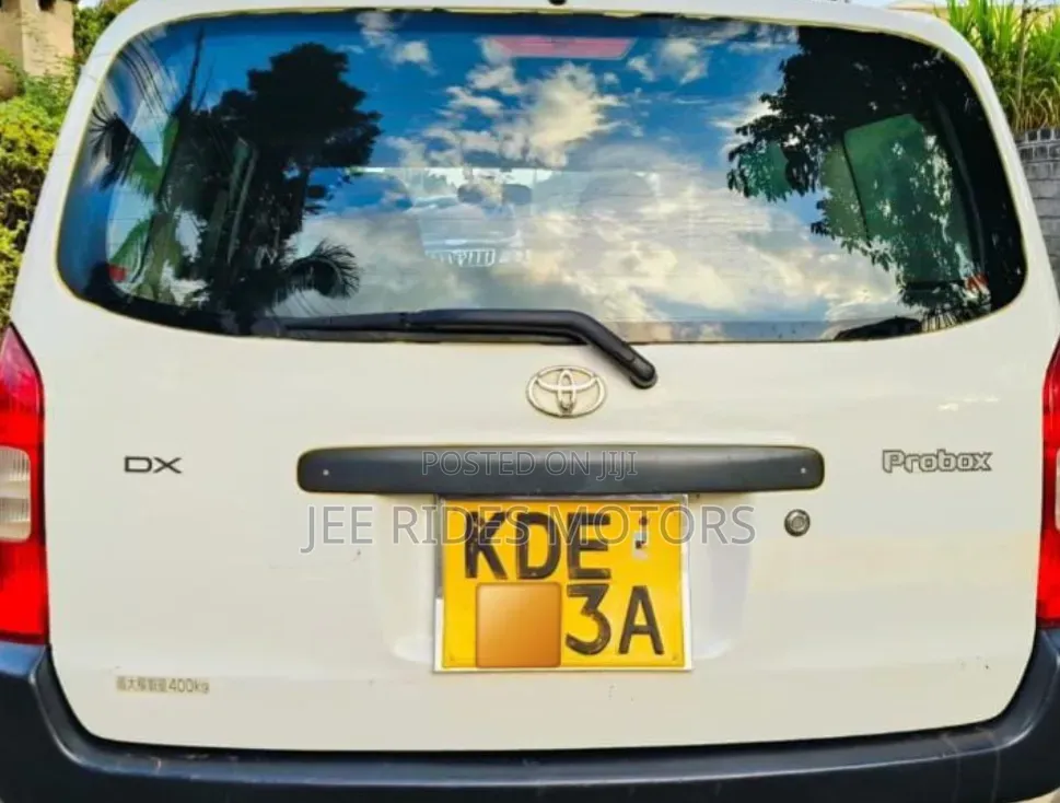Toyota Probox 2014 Ivory