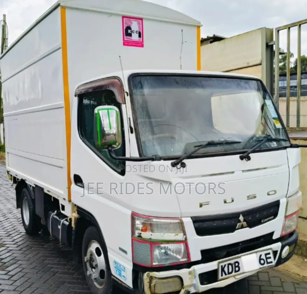 Mitsubishi Fuso (Kdb) Year 2011 3000cc Manual Diesel