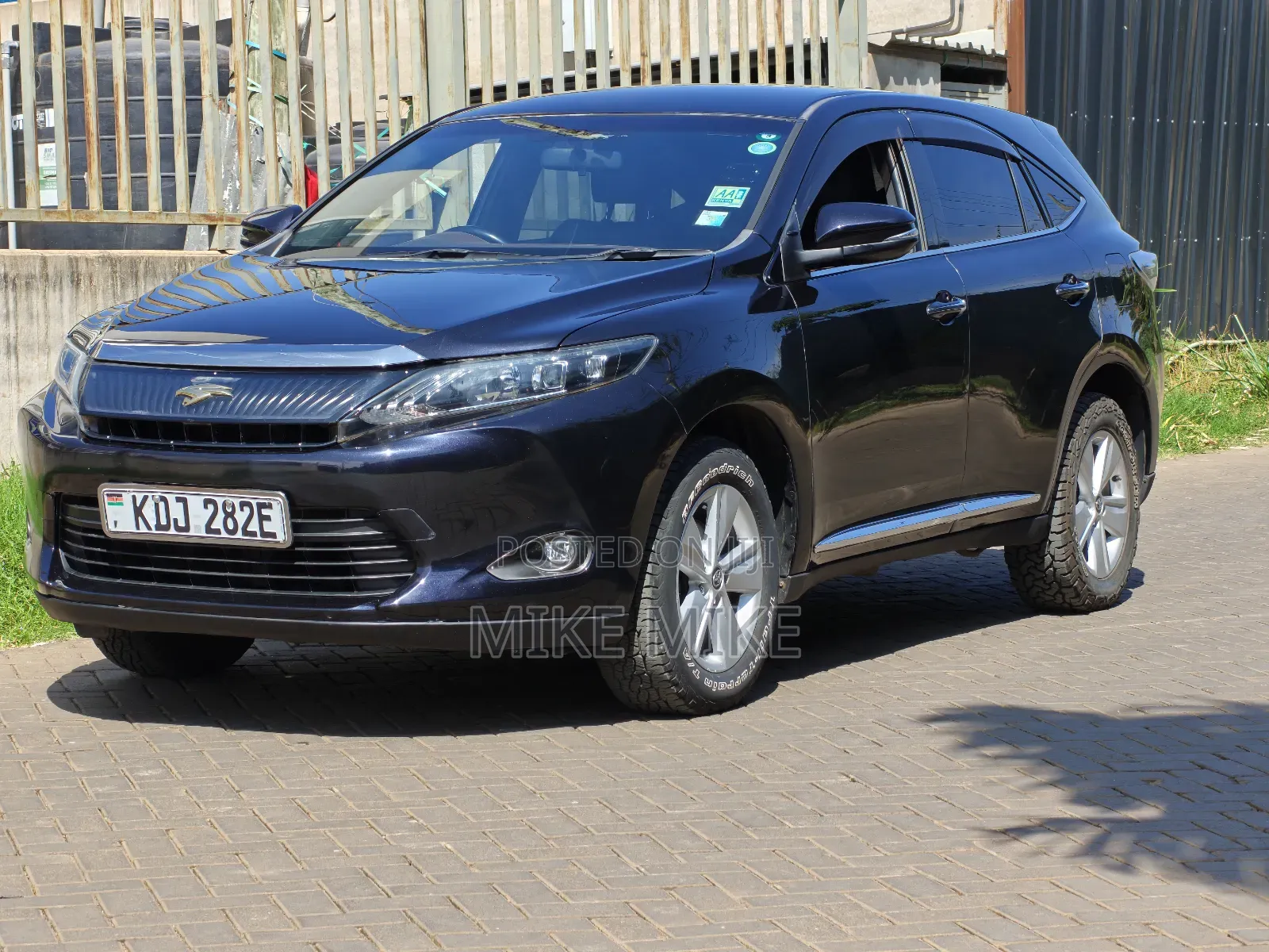 Toyota Harrier 2015 Black