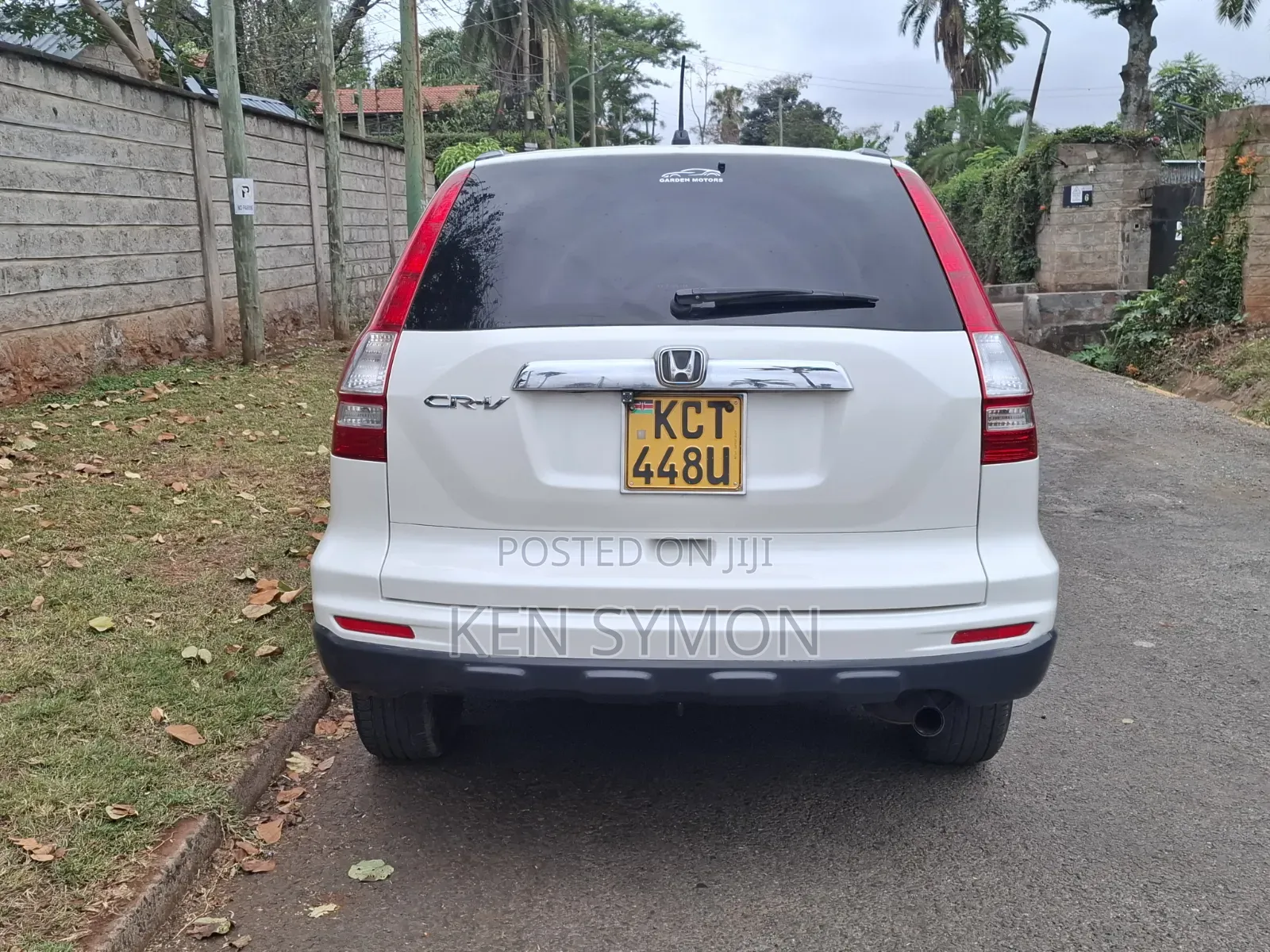 Honda CR-V LX 4dr SUV (2.4L 4cyl 5A) 2011 Pearl
