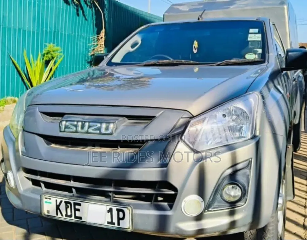 Isuzu D-MAX 2022 Gray