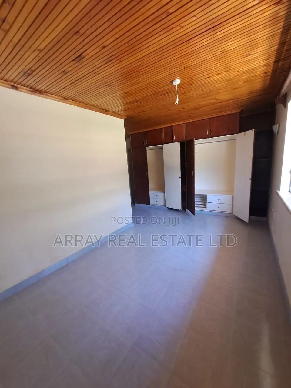 3bdrm Bungalow in Karen C for rent