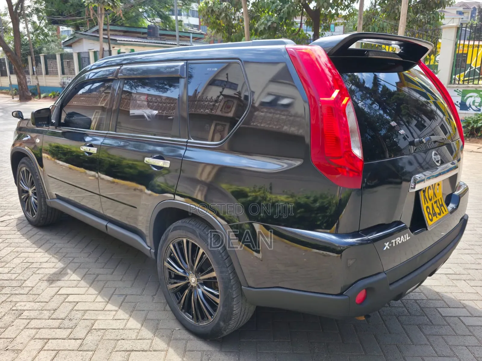 Nissan X-Trail 2012 Black