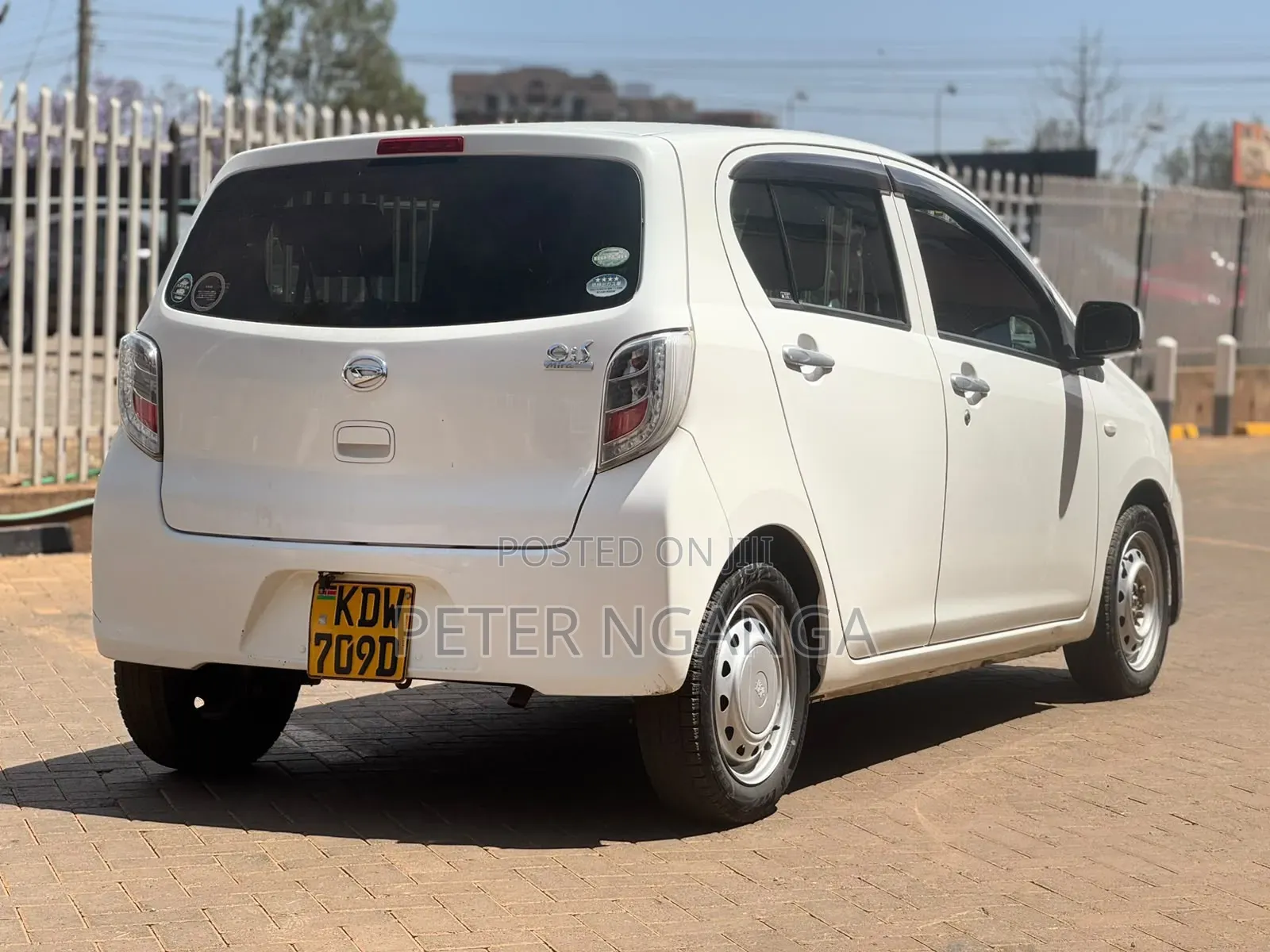 Daihatsu Mira 2017 White
