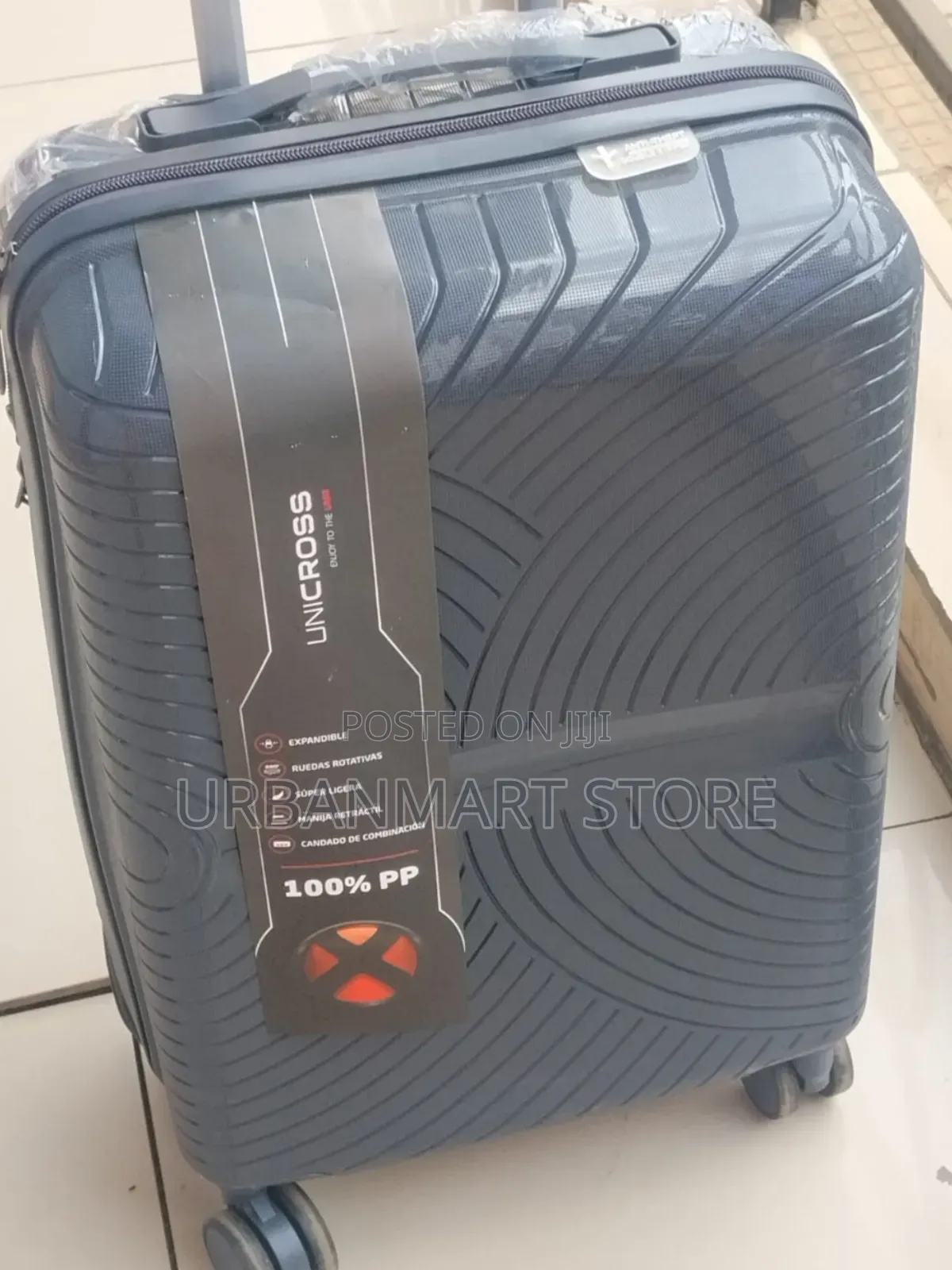 60cm Medium Unbreakable Rubber Suitcase