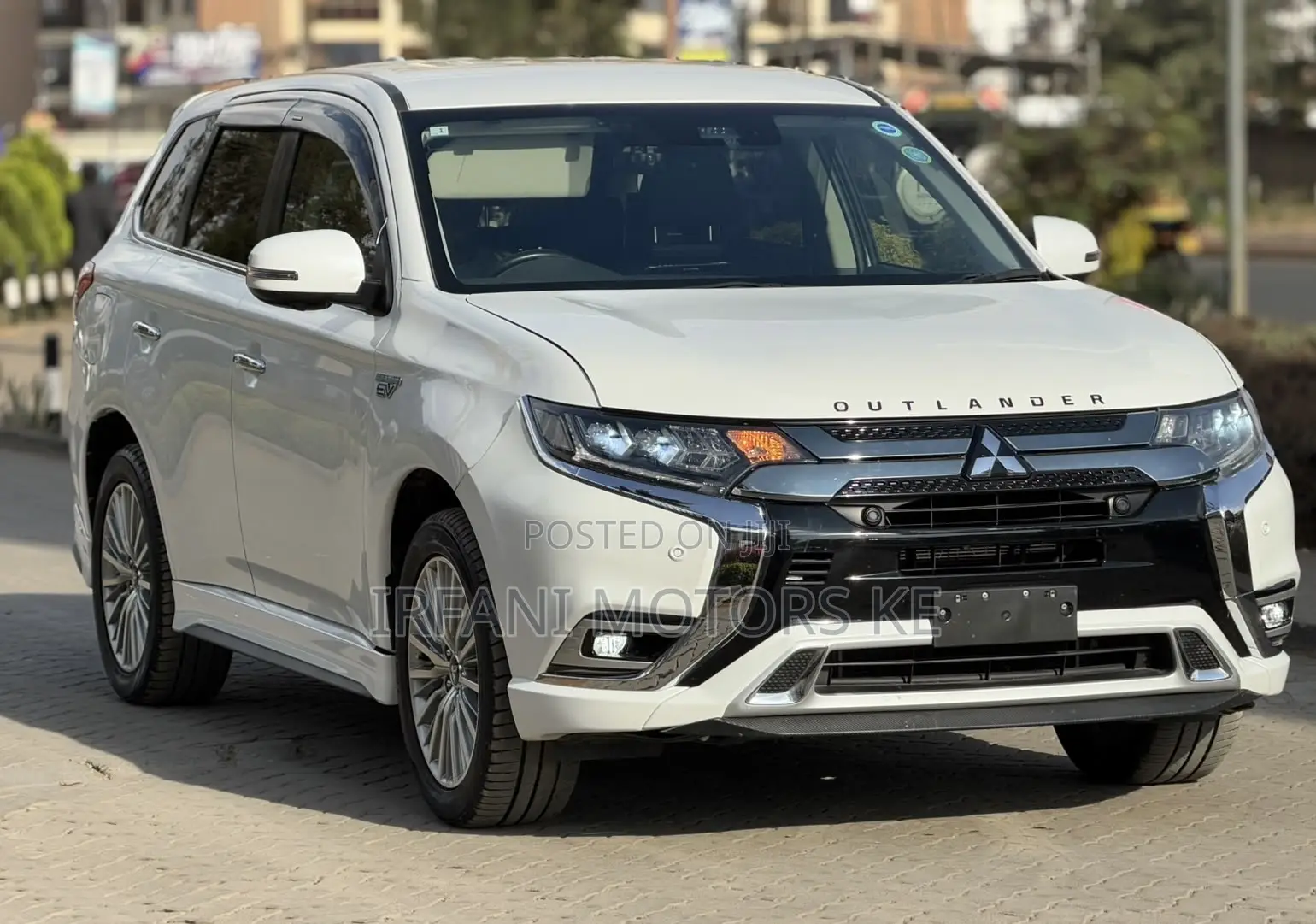 Mitsubishi Outlander 2.4 PHEV AWD 2019 White