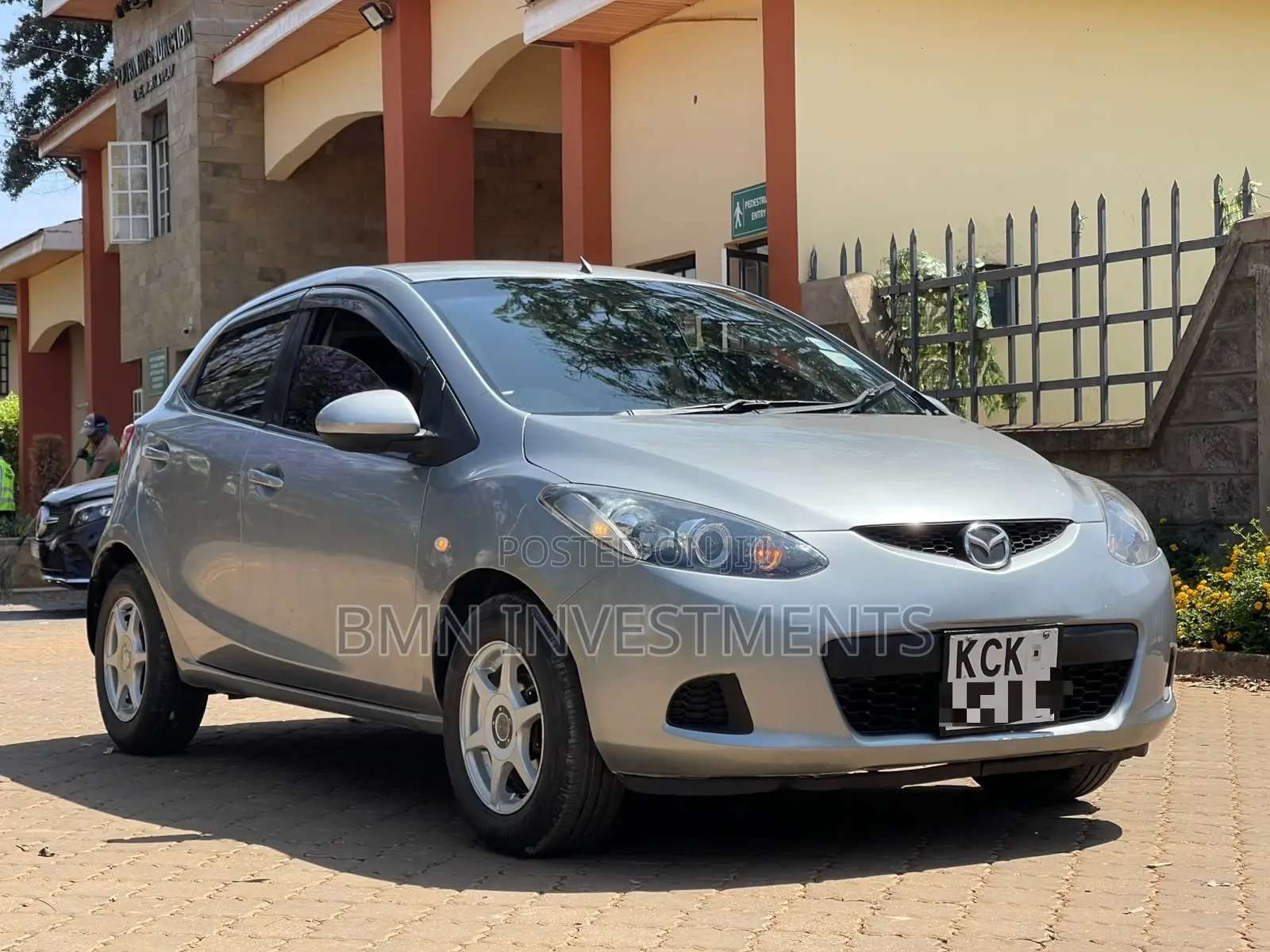 Mazda Demio 2009 Gray