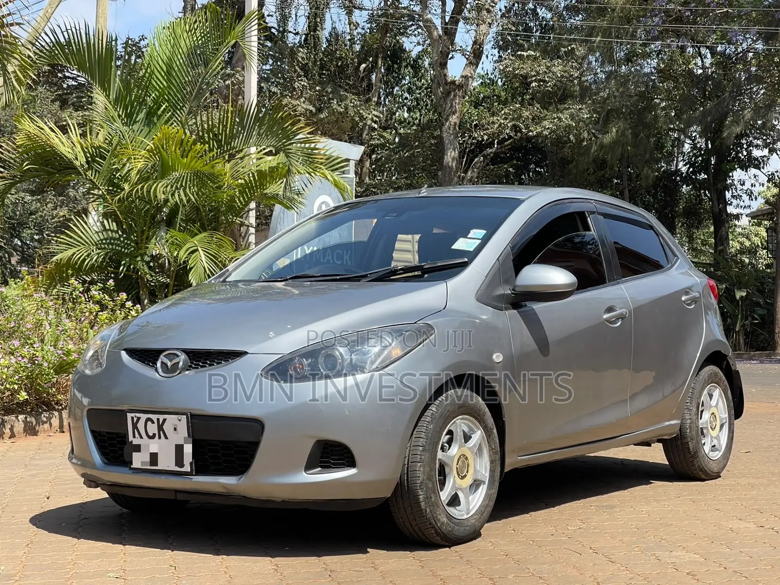 Mazda Demio 2009 Gray