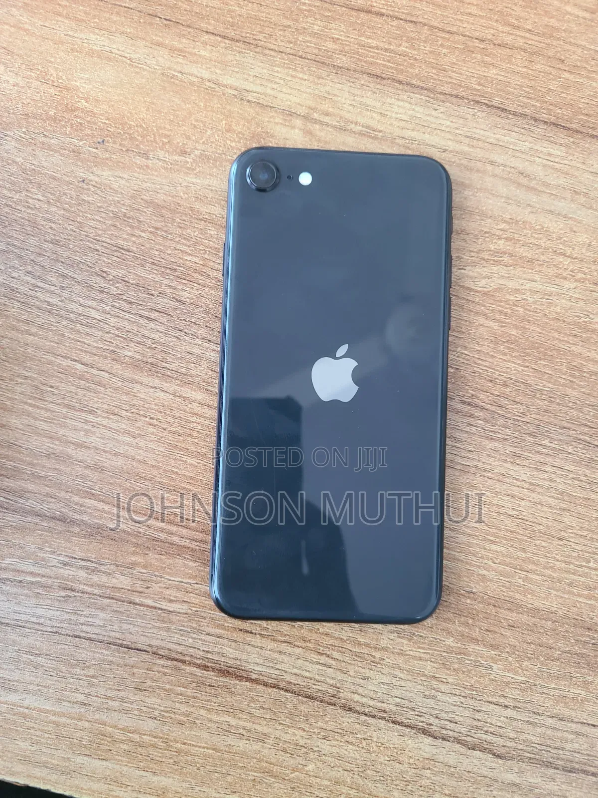 Apple iPhone SE (2020) 64 GB Black