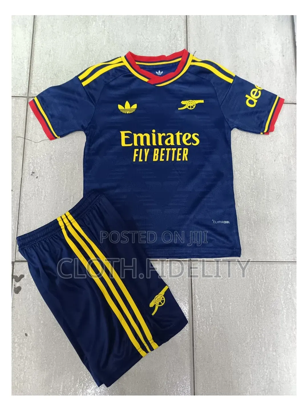Arsenal Madrid Away Kids Jersey 26/27.