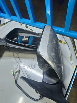 Toyota Avensis Side Mirror