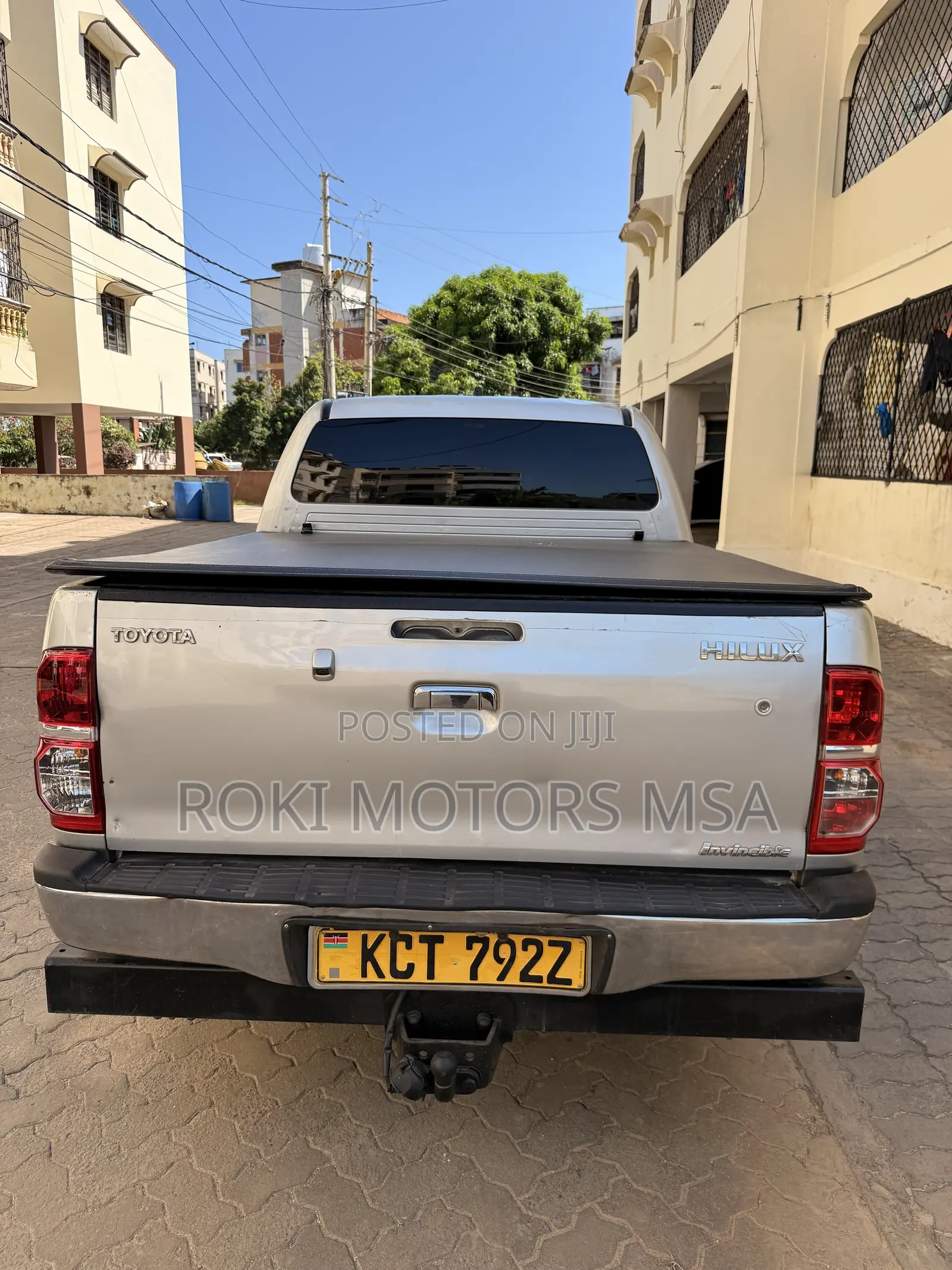 Toyota Hilux 2013 Silver