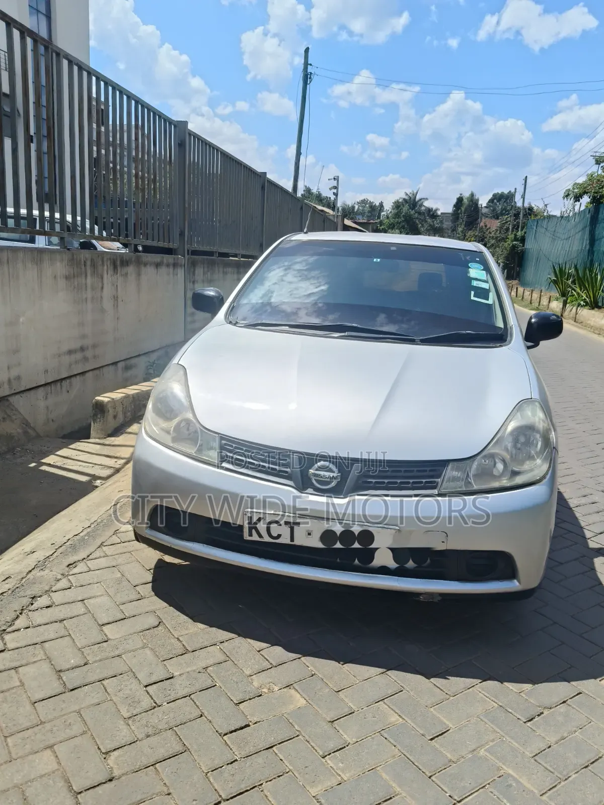 Nissan Wingroad 2011 Silver