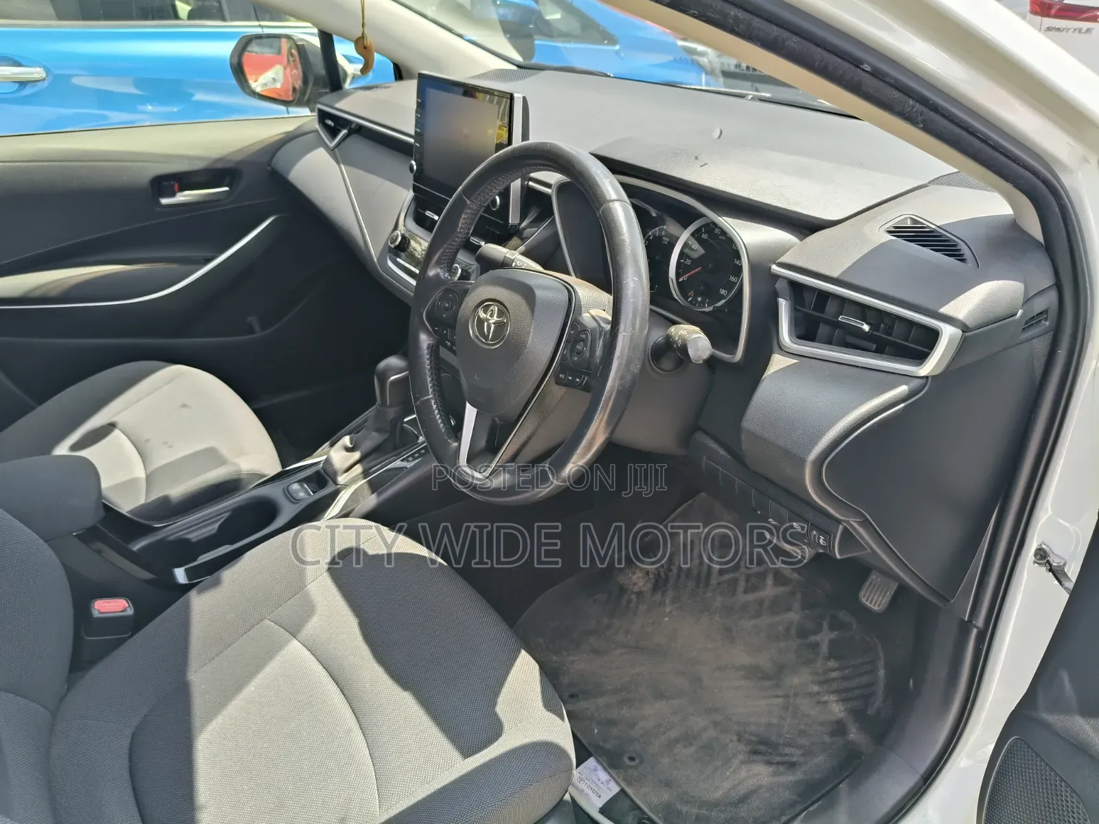 Toyota Corolla 2020 White