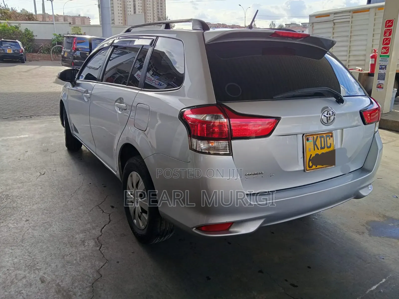 Toyota Corolla Fielder 1.5 Petrol FWD 2015 Silver