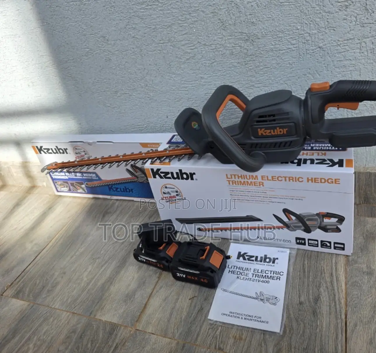 Kzubr Lithium Cordless Hedge Trimmer 2 Batteries and Charger