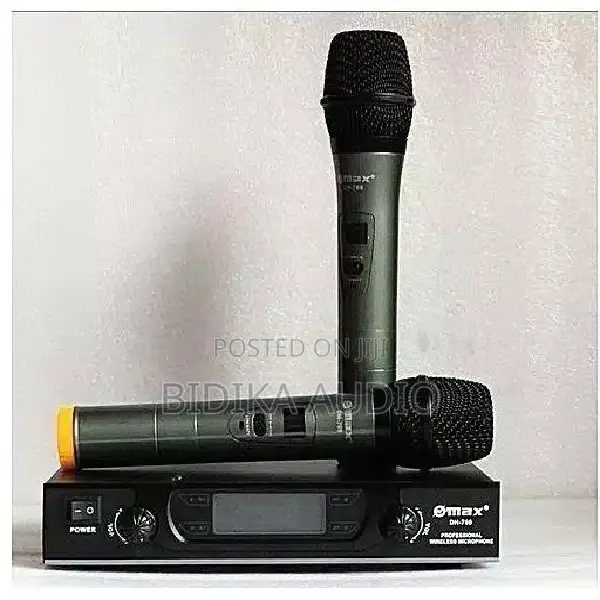 Max 767 Wireless Microphone