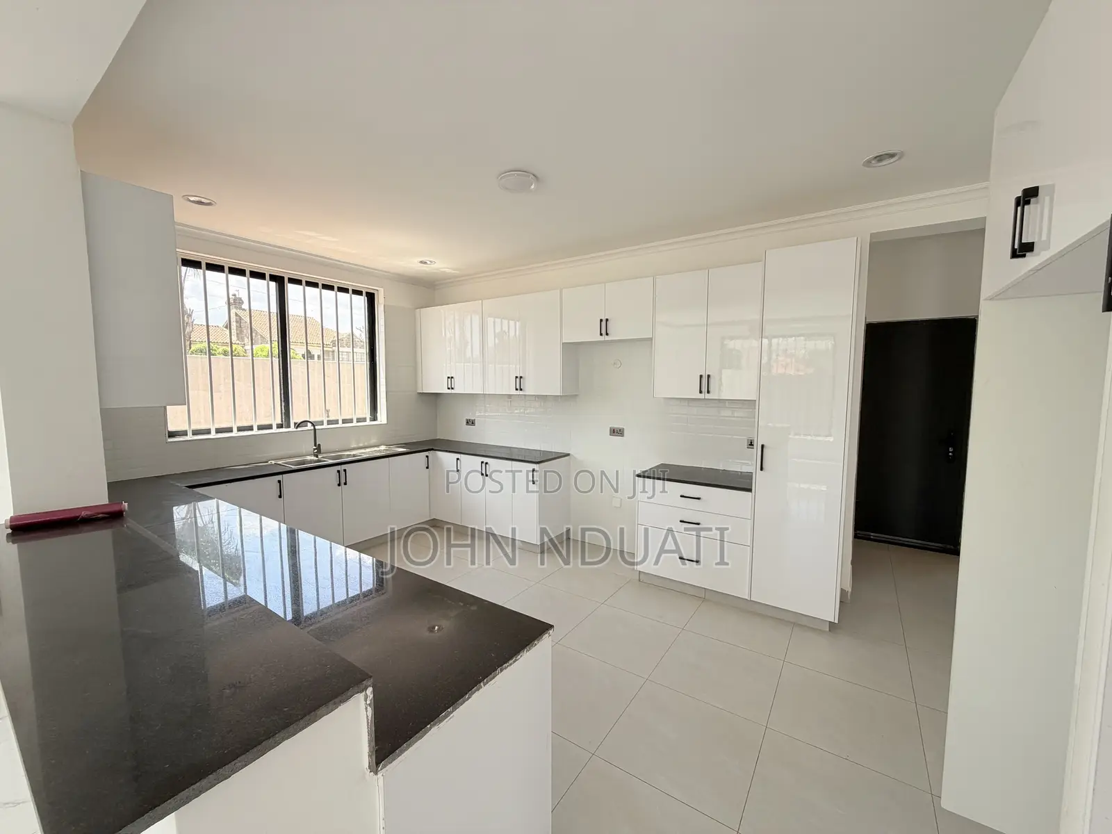 4bdrm Mansion in Kahawa Sukari for sale