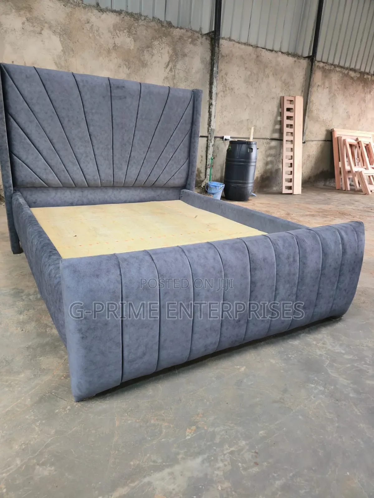 Modern Upholstery Bed Grey Bed