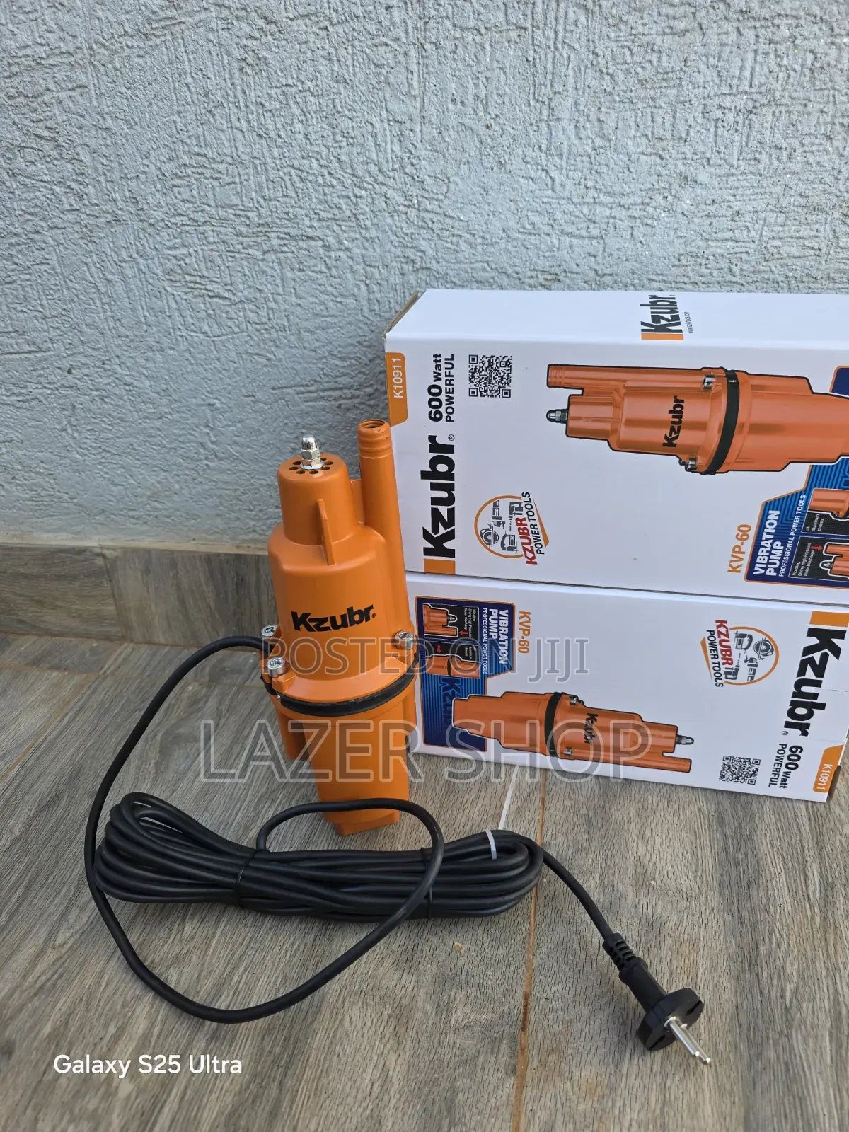 0.25 kW (0.33 HP) Sub-Surface Vibration Water Pump