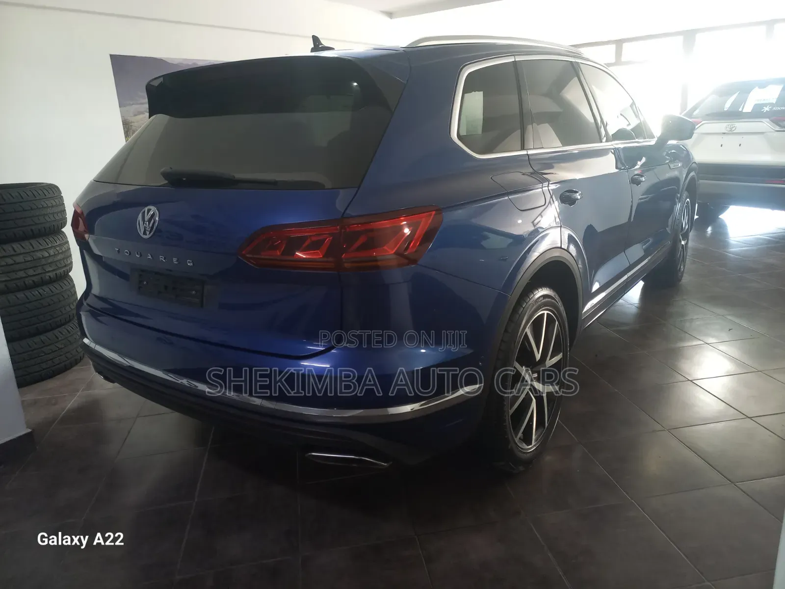 Volkswagen Touareg 2020 Blue