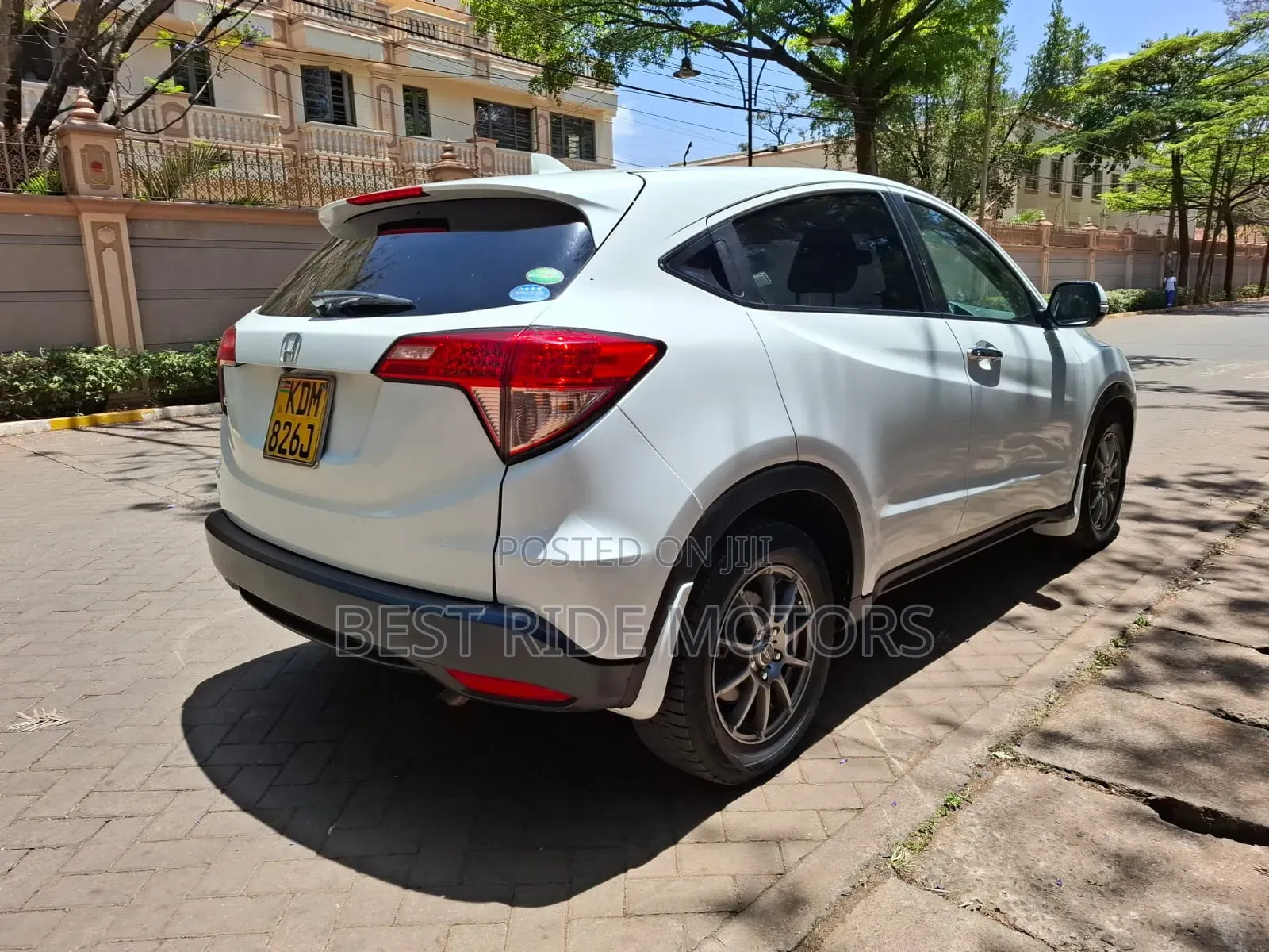 Honda Vezel 1.5 2WD 2016 Pearl